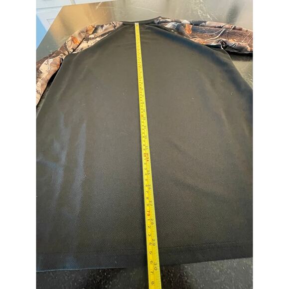Legendary  Whitetails Camo L/S layering top Large Tall - Picture 7 of 10